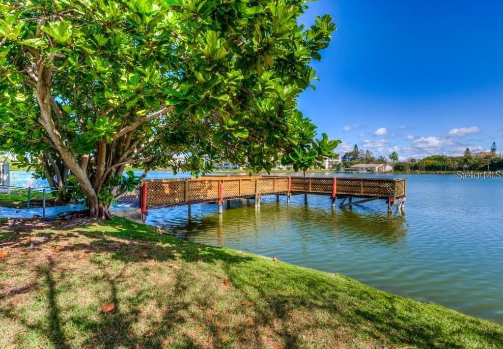 4067 LAKE BAYSHORE DRIVE 302, Bradenton, FL 34205