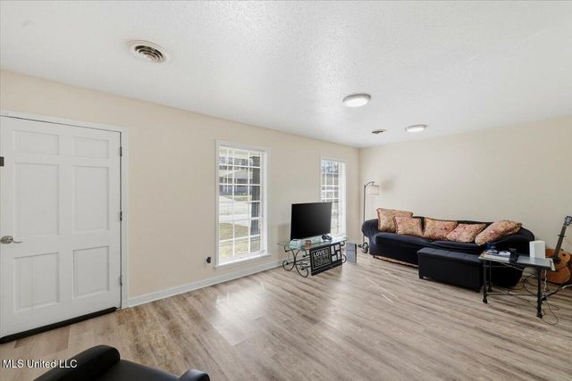 1150 Branch Street, Jackson, MS 39212