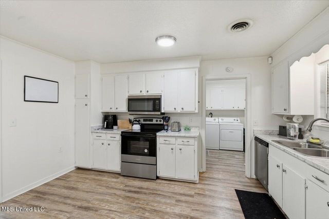 1150 Branch Street, Jackson, MS 39212