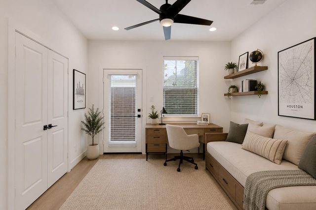 1526 Chestnut Street, Houston, TX 77009