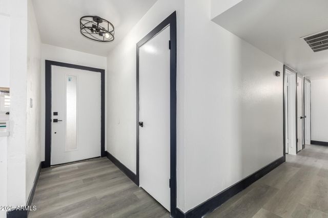 5740 N 42ND Lane, Phoenix, AZ 85019