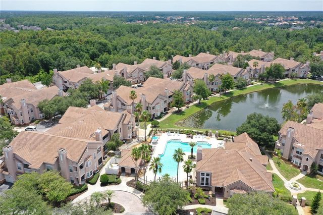18046 VILLA CREEK DRIVE, Tampa, FL 33647