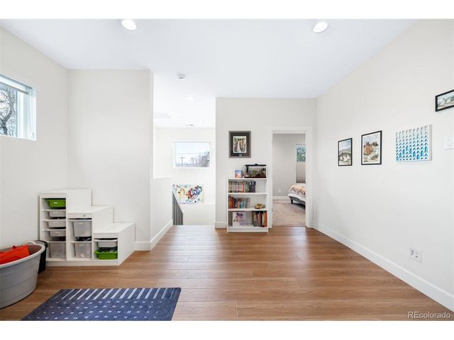 2201 Quitman St, Denver, CO 80212