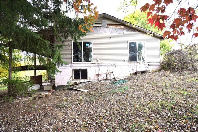 6825 Barr Road, Norwich, OH 43767