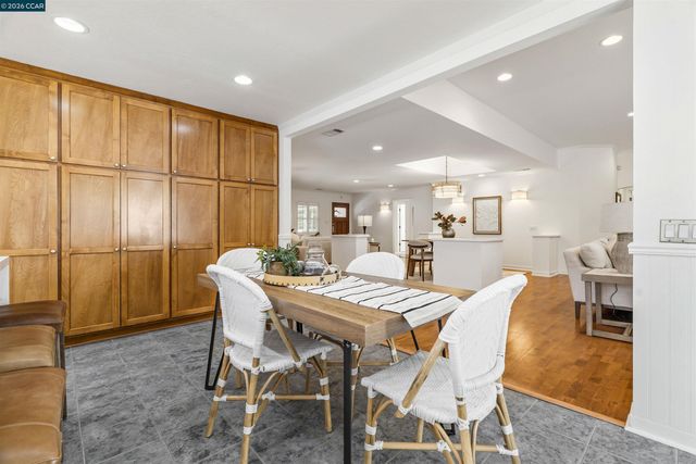 522 Florence Dr, Lafayette, CA 94549