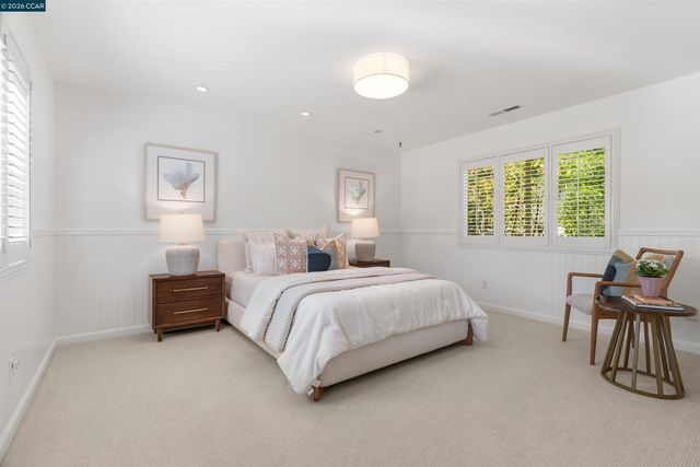 522 Florence Dr, Lafayette, CA 94549