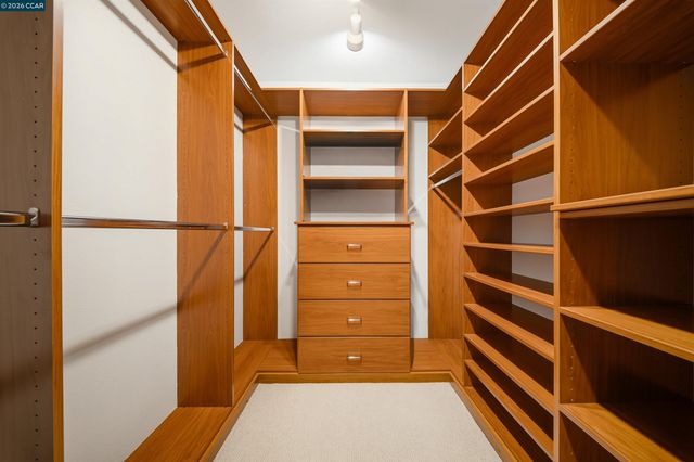 522 Florence Dr, Lafayette, CA 94549