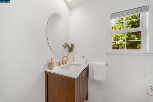 522 Florence Dr, Lafayette, CA 94549