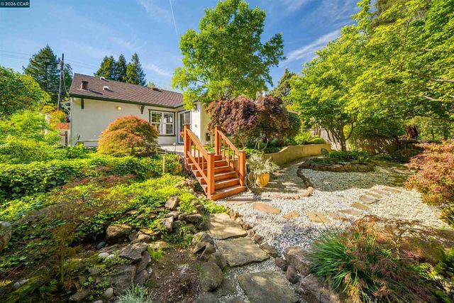 522 Florence Dr, Lafayette, CA 94549