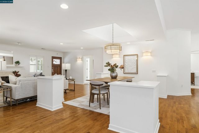 522 Florence Dr, Lafayette, CA 94549