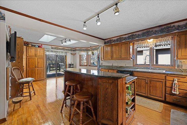 479 Mary Street S, Maplewood, MN 55119