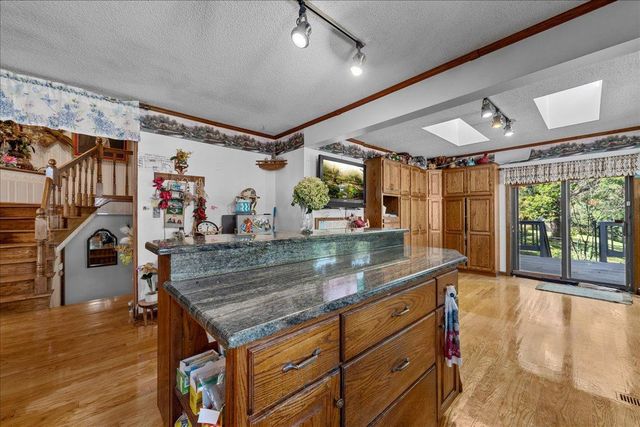 479 Mary Street S, Maplewood, MN 55119