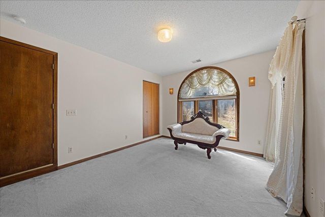 479 Mary Street S, Maplewood, MN 55119