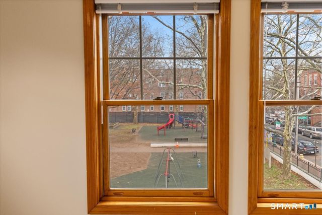 229 Wooster Street 2R, New Haven, CT 06511