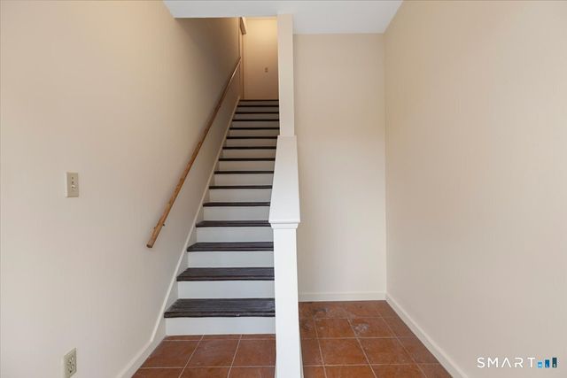 229 Wooster Street 2R, New Haven, CT 06511