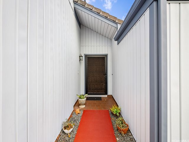 94-1154 Pohu Place, Waipahu, HI 96797