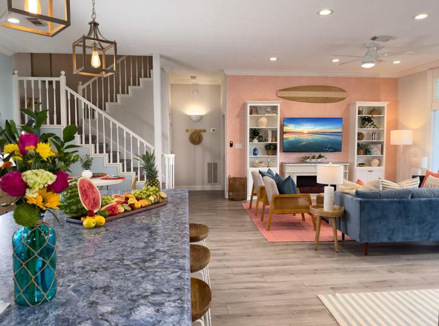 18306 E De Vaca, Galveston, TX 77554