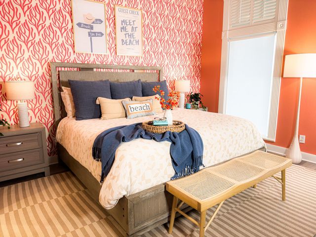 18306 E De Vaca, Galveston, TX 77554