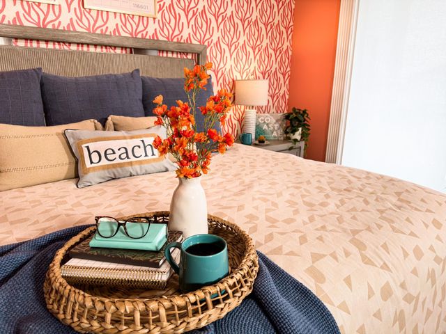 18306 E De Vaca, Galveston, TX 77554