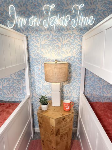 18306 E De Vaca, Galveston, TX 77554