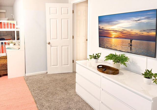 18306 E De Vaca, Galveston, TX 77554