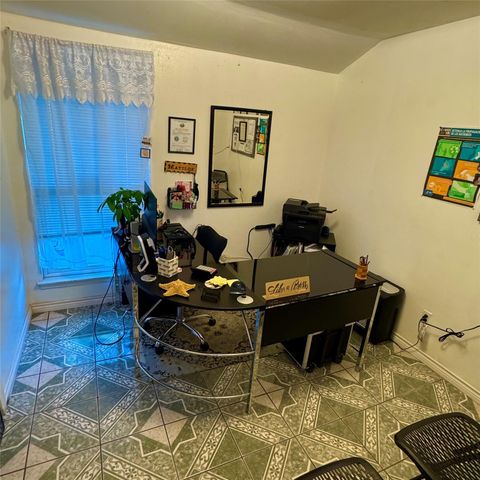 1138 Cherry Spring Drive, Houston, TX 77038