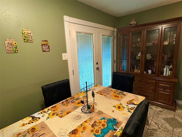 1138 Cherry Spring Drive, Houston, TX 77038