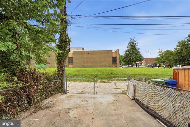 2612 KIRK AVE, Baltimore, MD 21218