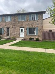 143 Sheffield Drive, Saline City, MI 48176
