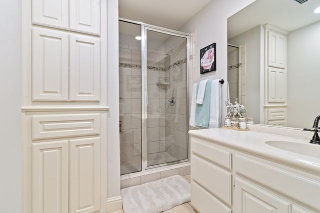 603 W 6TH Avenue 103, Corsicana, TX 75110