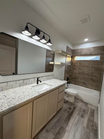 358 Weaver Way, Fletcher, OK 73541