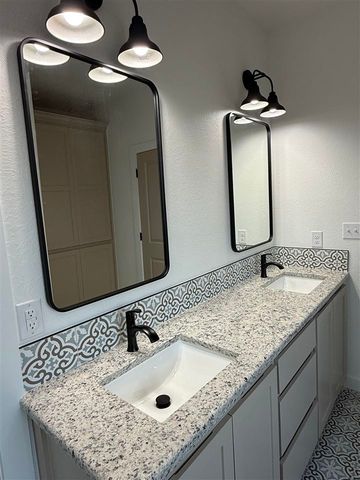 358 Weaver Way, Fletcher, OK 73541