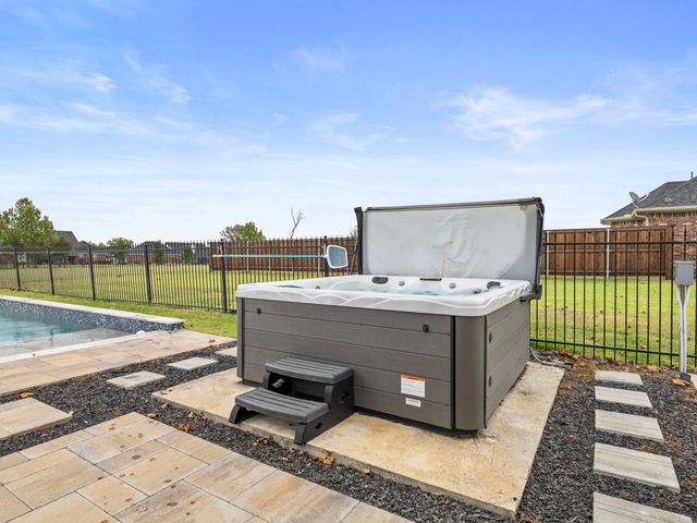 11011 Saint Elias Way, Forney, TX 75126