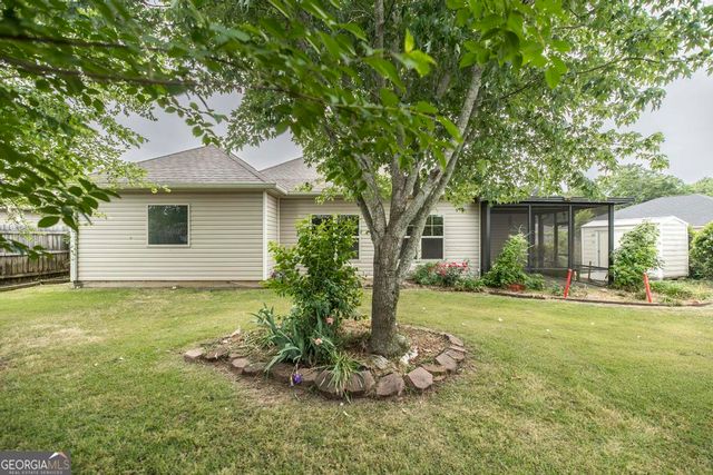 103 Savannah Lane, Bonaire, GA 31005
