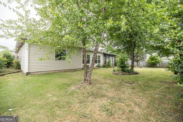 103 Savannah Lane, Bonaire, GA 31005