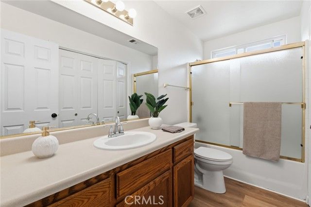 1588 Michoacan Court, Madera, CA 93638