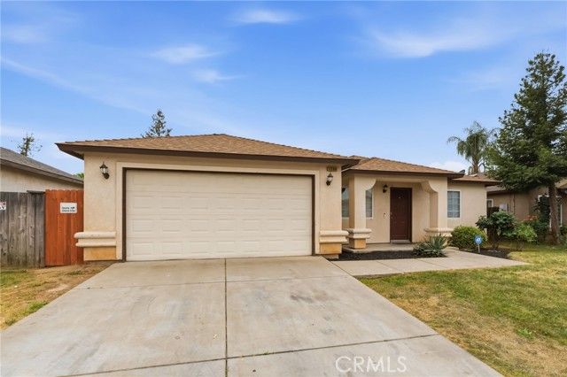 1588 Michoacan Court, Madera, CA 93638