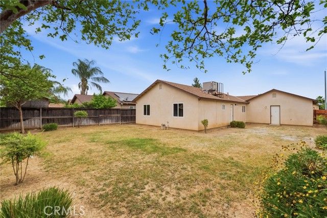 1588 Michoacan Court, Madera, CA 93638