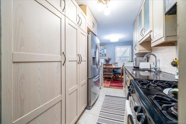 15115 84th Street 5D, Howard Beach, NY 11414