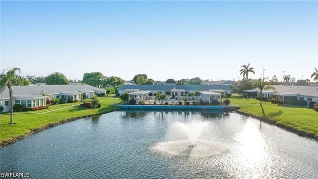 6916 Winkler RD, Fort Myers, FL 33919