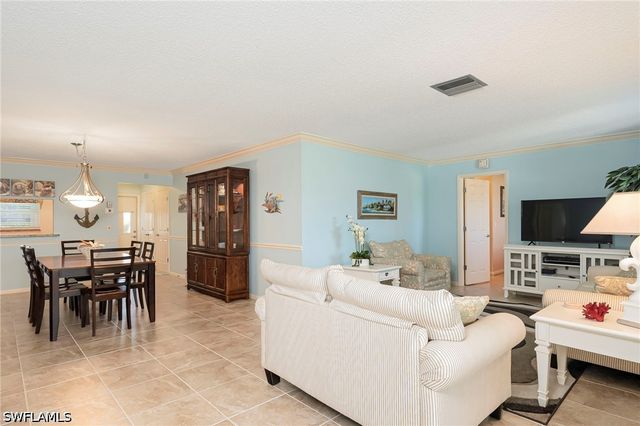 6916 Winkler RD, Fort Myers, FL 33919