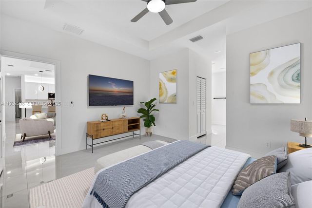 220 Lomax Ave, Lehigh Acres, FL 33974