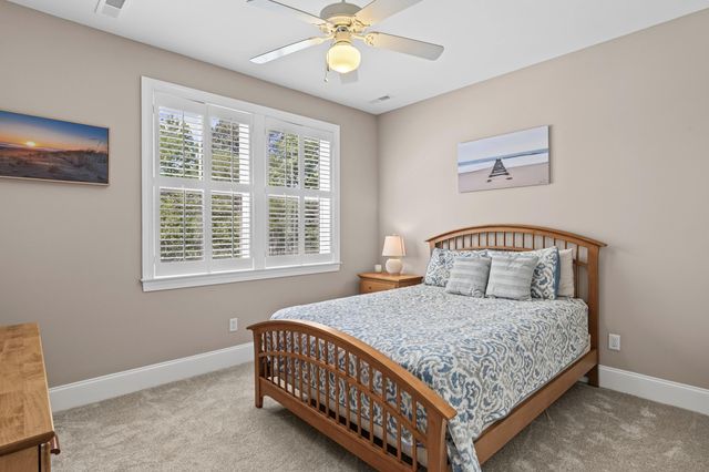 6026 Grand Council Street, Daniel Island, SC 29492
