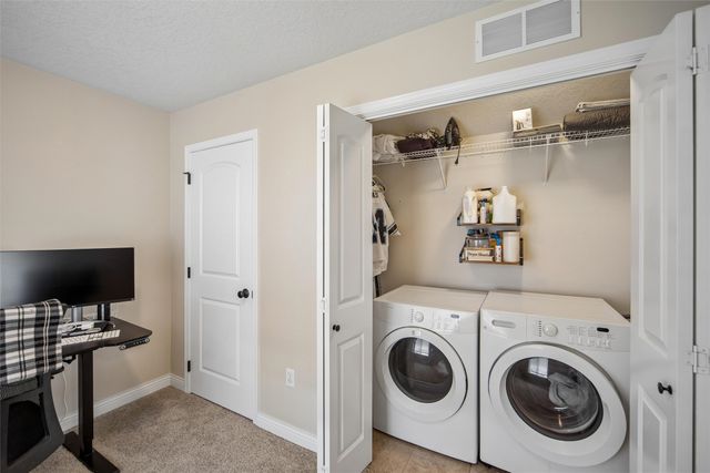 13018 Westbrook Drive, Urbandale, IA 50323