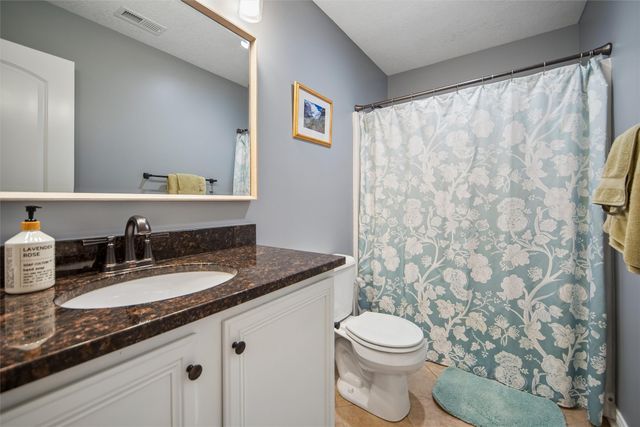 13018 Westbrook Drive, Urbandale, IA 50323