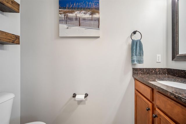 13018 Westbrook Drive, Urbandale, IA 50323