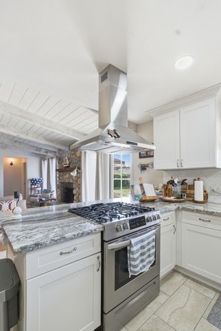 3409 S Vickie Court, Visalia, CA 93277