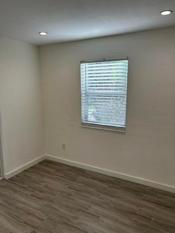 4936 NE 19th Terrace, Pompano Beach, FL 33064