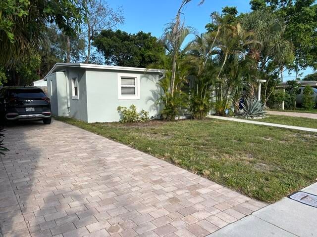 4936 NE 19th Terrace, Pompano Beach, FL 33064