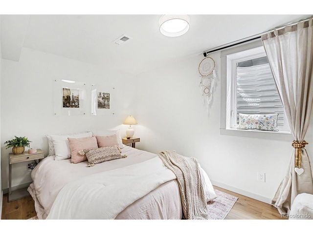 2541 S Yarrow St, Lakewood, CO 80227